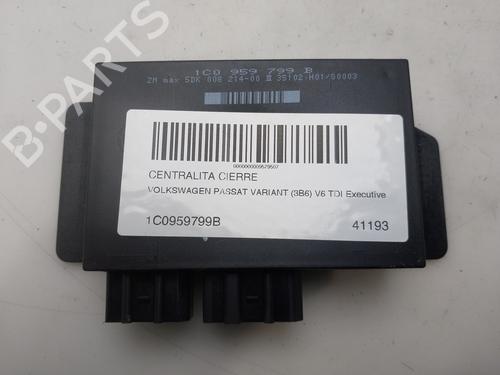 Used Comfort control module Comfort control module VW PASSAT B5.5 Variant (3B6) 2.5 TDI (150 hp) 34151604 34151604