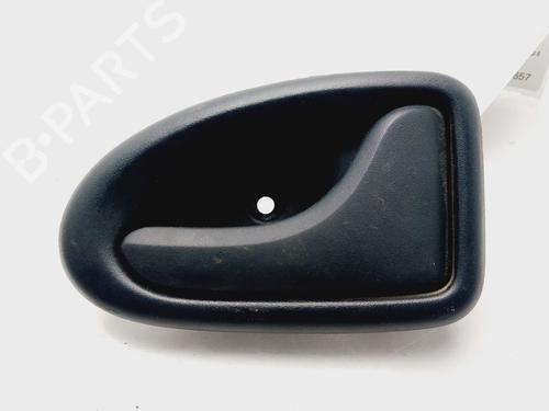 Høyre bak invendig håndtak RENAULT MEGANE I (BA0/1_) 1.9 D Eco (BA0A, BA0U, BA0R) (64 hp) 31751676