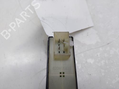 Right front window switch HYUNDAI TRAJET (FO) 2.0 | BP16823885I26 