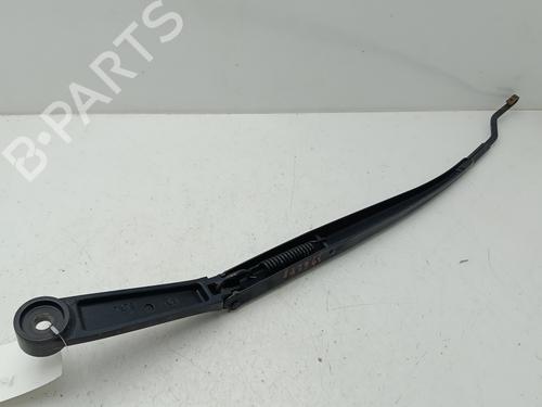 Used Front windshield wiper arm KIA SPORTAGE III (SL) 1.7 CRDi (116 hp) 29746618