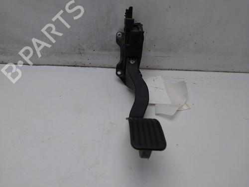 Pedal CITROËN C3 I (FC_, FN_) 1.4 i Bivalent (73 hp) 17901375