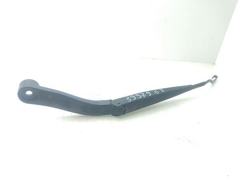Used Front windshield wiper arm CHEVROLET ORLANDO (J309) 2.0 D (131 hp) 30601606