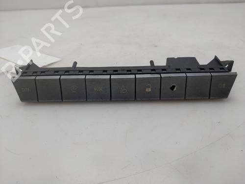 Used Switch Switch LANCIA YPSILON (843_) 1.2 (843.AXA1A) (60 hp) 33619990 33619990