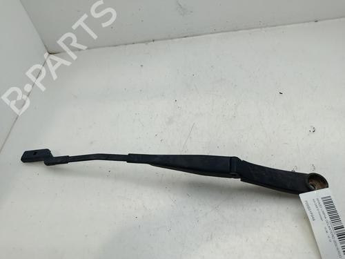 Used Front windshield wiper arm KIA CEE'D Hatchback (ED) [2006-2012]  32008294