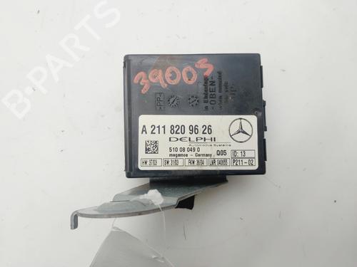 Elektronische module MERCEDES-BENZ CLS (C219) CLS 500 (219.375) (306 hp) 29062376