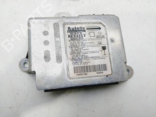 Used ECU airbags RENAULT SCÉNIC II (JM0/1_) [2003-2010]  30386204