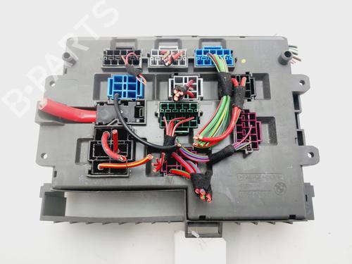 Used Fuse box BMW 3 (E90) 318 i (143 hp) 32411127
