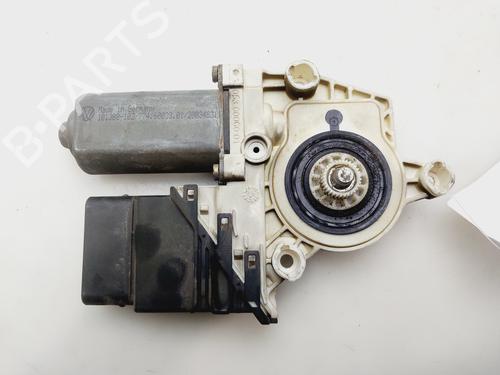 right-rear-window-motor-seat-leon-1m1-1999-2000-2001-2002-2003-2004-2005-2006-32719029 main image