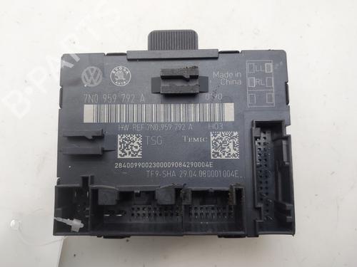 Used Electronic module Electronic module SKODA SUPERB II (3T4) 2.0 TDI 16V (140 hp) 36013191 36013191