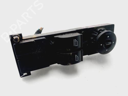 Venstre fortil elrude kontakt FORD FOCUS II Turnier (DA_, FFS, DS) [2004-2012]  32671654