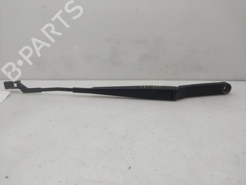 Used Front windshield wiper arm Front windshield wiper arm 37149346 37149346