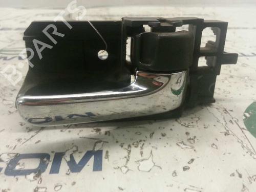 Front right interior door handle TOYOTA COROLLA Saloon (_E12_) 2.0 D-4D (CDE120_, CDE120R) 6920502110B0 |