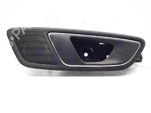 Puxador interior trás direito SEAT LEON SC (5F5) 2.0 TDI (150 hp) 5F4839114B | 5F4839114B |