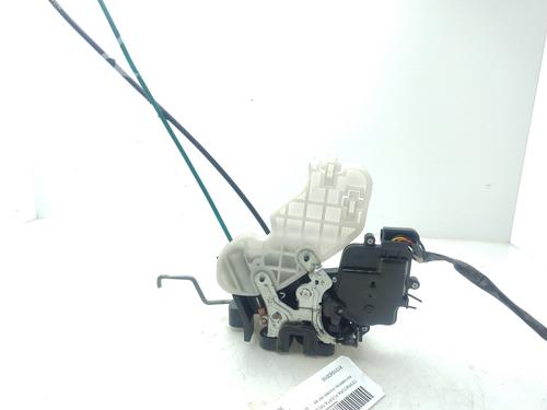 Serrure avant gauche KIA CARNIVAL / GRAND CARNIVAL III (VQ) [2005-2015]  31052588