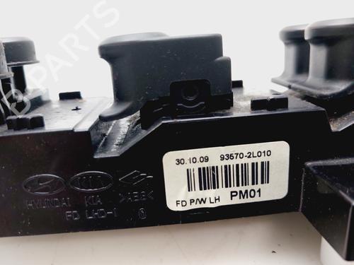 Left front window switch HYUNDAI i30 (FD) | BP24579579I27 - Image 2
