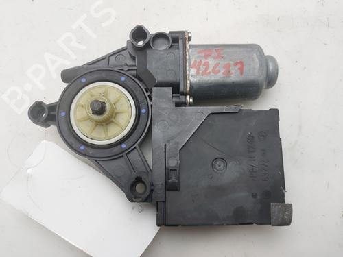 Used Left front window motor Left front window motor 38163744 38163744