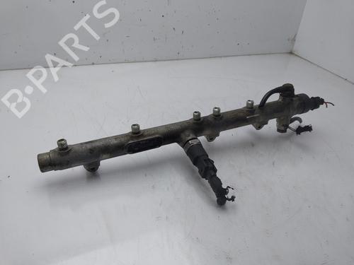 Used Injection rail Injection rail KIA CARENS I MPV (FC, FJ) 2.0 CRDi (113 hp) 32411115 32411115