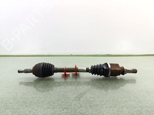 Used Left front driveshaft RENAULT CLIO III (BR0/1, CR0/1) 1.5 dCi (C/BR0G, C/BR1G) (68 hp) 31143955
