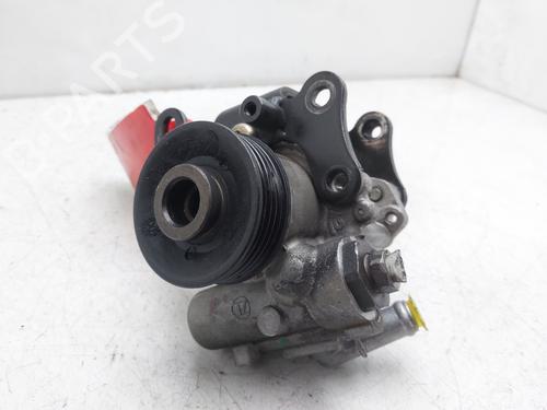 Servostyringspumpe FORD MONDEO II (BAP) 1.8 TD (90 hp) 16827998