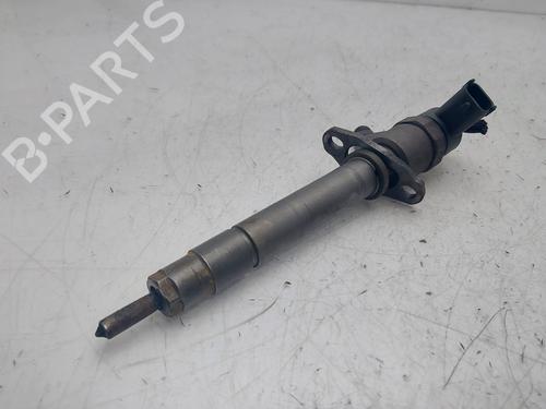 Injector VOLVO S60 I (384) D5 | BP30156749M100