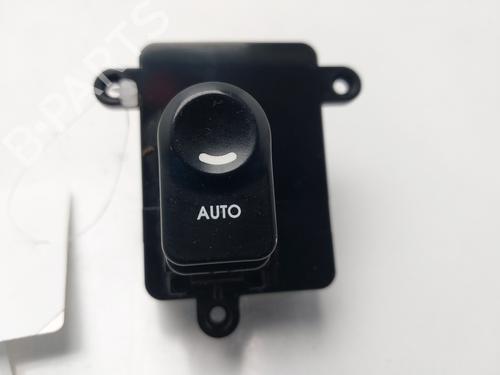 right-front-window-switch-hyundai-i30-fd-2007-2008-2009-2010-2011-2012-34352272 main image
