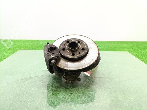 Used Left front steering knuckle SKODA FABIA I Combi (6Y5) [2000-2007]  28581057