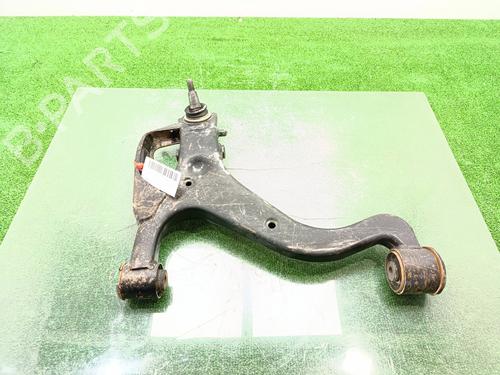 Used Left front suspension arm LAND ROVER DISCOVERY III (L319) 2.7 TD 4x4 (190 hp) 28964693