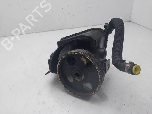 Used Steering pump Steering pump CITROËN XSARA (N1) 1.9 D (70 hp) 33267725 33267725