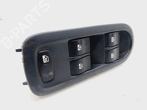 Left front window switch RENAULT SCÉNIC II (JM0/1_) 1.9 dCi (JM0G, JM12, JM1G, JM2C) | BP30178554I27