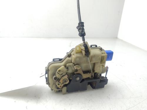 Fechadura frente esquerda SKODA FABIA I (6Y2) [1999-2008]  29375727