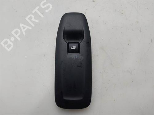 Used Right front window switch Right front window switch 38272732 38272732