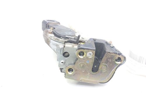 Used Rear right lock TOYOTA COROLLA Liftback (_E11_) 1.4 (ZZE111_, ZZE111R) (97 hp) 12415368