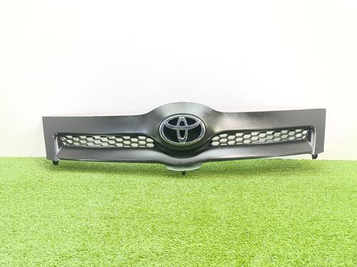 Grill Grill TOYOTA COROLLA Verso (ZER_, ZZE12_, R1_) 2.2 D-4D (AUR10_, AUR10R) (136 hp) 36392320 36392320