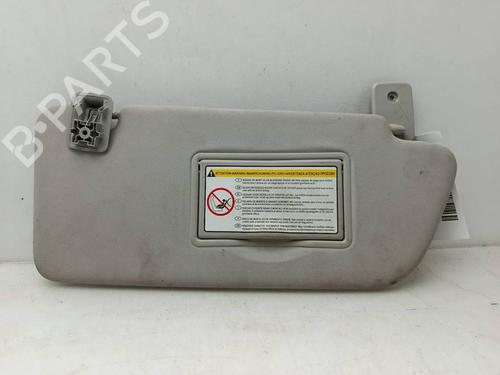 Used Right sun visor Right sun visor 39558992 39558992