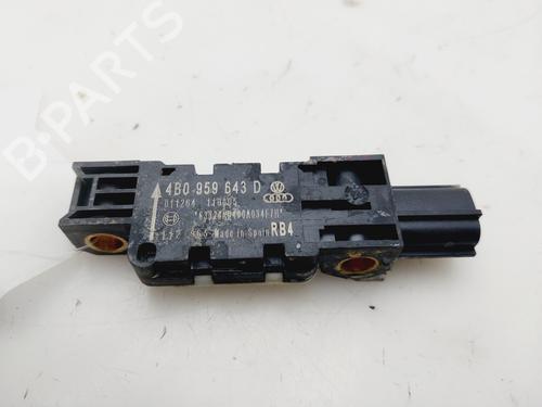 Used Electronic sensor AUDI A8 D3 (4E2, 4E8) 4.2 quattro (335 hp) 29174237