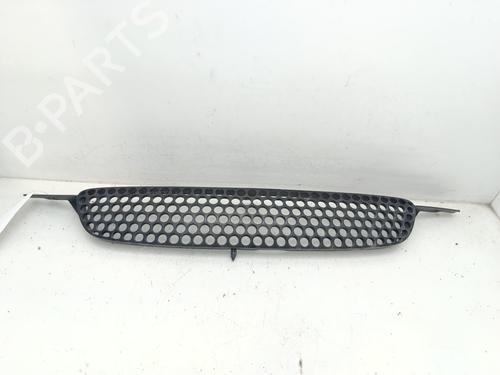 Rejilla Rejilla TOYOTA COROLLA Liftback (_E11_) 2.0 D (CE110) (72 hp) 36392452 36392452