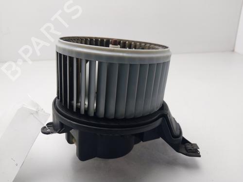 Used Heater blower motor Heater blower motor FIAT TIPO Estate (356_, 357_) 1.4 (356WXA1B) (95 hp) 33676716 33676716