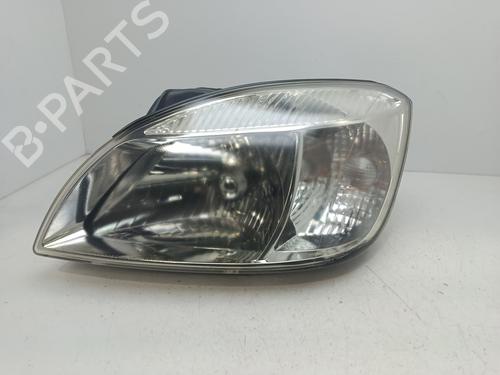 Phare gauche KIA RIO II (JB) 1.4 16V (97 hp) 33175483