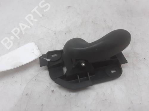 Türgriff hinten links innen FIAT PUNTO (188_) 1.2 60 (188.030, .050, .130, .150, .230, .250) (60 hp) 12402568