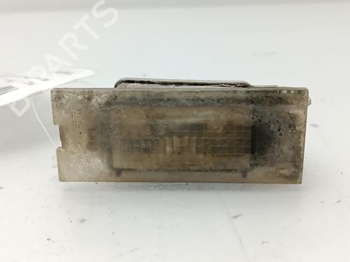 Used Licence plate light RENAULT MEGANE II Saloon (LM0/1_) 1.9 dCi (LM0G, LM1G, LM2C) (120 hp) 30172568