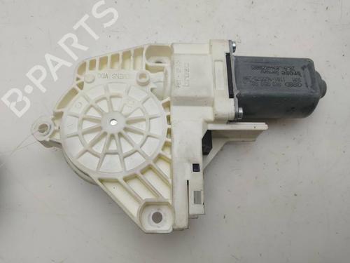 Right front window motor AUDI A4 B8 (8K2) | BP38623966E20 - Image 2