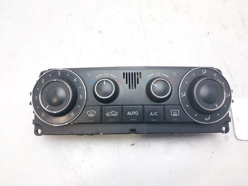 Used Climate control MERCEDES-BENZ CLK (C209) CLK 220 CDI (209.308) (150 hp) 12413583