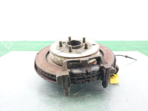 Used Left rear steering knuckle LAND ROVER RANGE ROVER SPORT I (L320) 3.6 D 4x4 (272 hp) 18079779