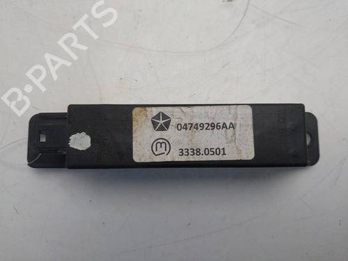 antennabase-jeep-grand-cherokee-iv-wk-wk2-2010-39248875 main image