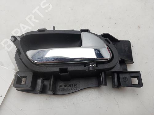 Used Front right interior door handle Front right interior door handle PEUGEOT 308 I (4A_, 4C_) 2.0 HDi (136 hp) 33973747 33973747