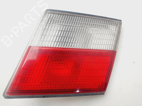 Used Right tailgate light NISSAN PRIMERA (P11) 1.6 16V (99 hp) 30093396
