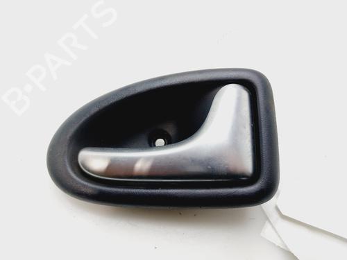 Used Rear right interior door handle RENAULT CLIO II (BB_, CB_) [1998-2016]  30316018