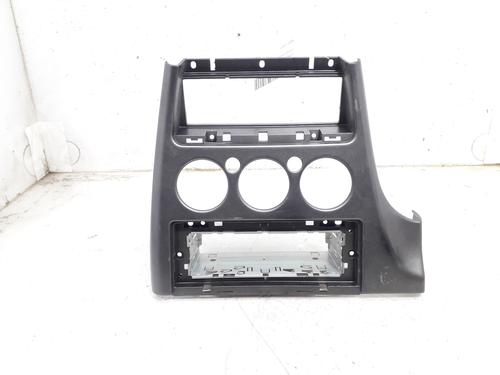 Used Middle console Middle console CITROËN XSARA (N1) 1.6 i (88 hp) 35929460 35929460