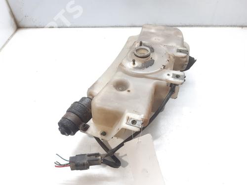 Used Windscreen washer tank Windscreen washer tank MITSUBISHI PAJERO II (V3_W, V2_W, V4_W, V5_W) 2.5 TD 4WD (V24W) (99 hp) 10956016 10956016