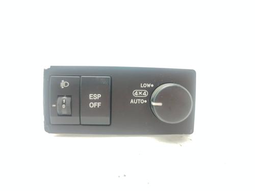 Used Switch KIA SORENTO I (JC) 2.5 CRDi (163 hp) 24547062